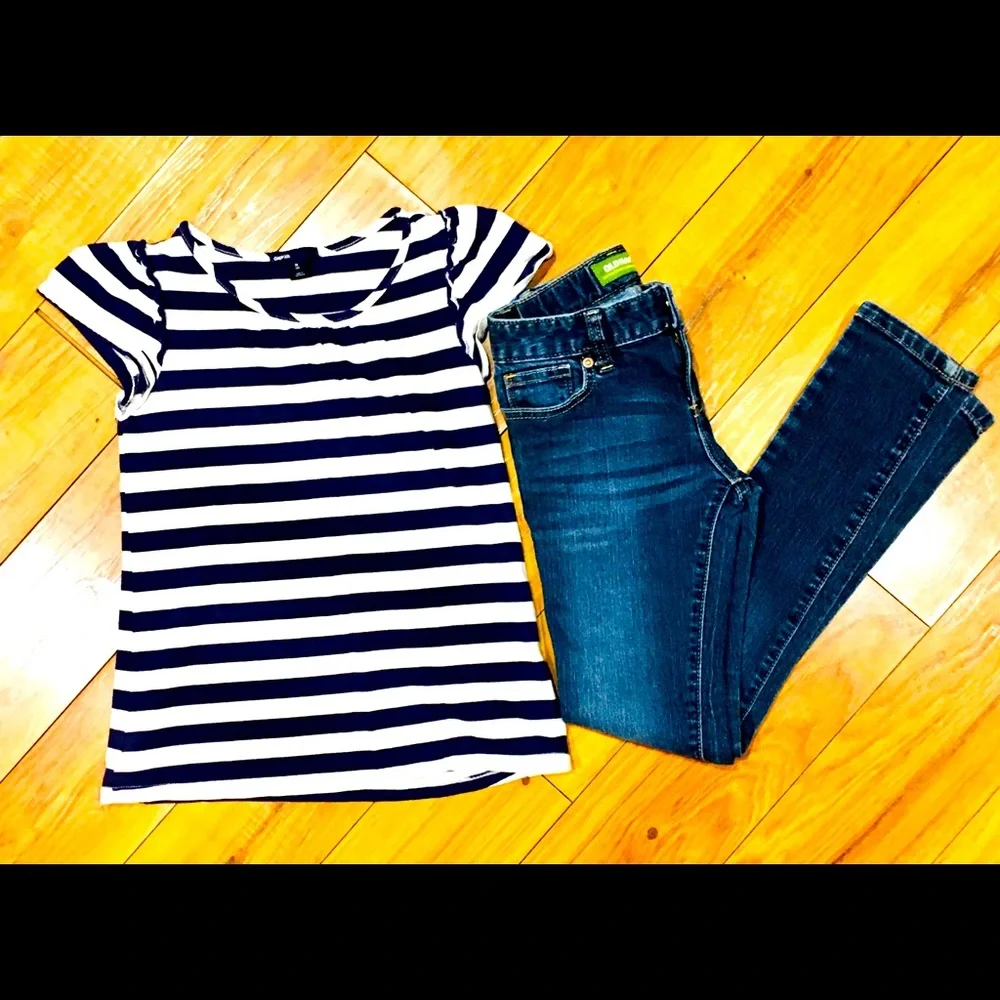 Girl school outfits — skinny denim jeans and Gap striped tee shirt top -…